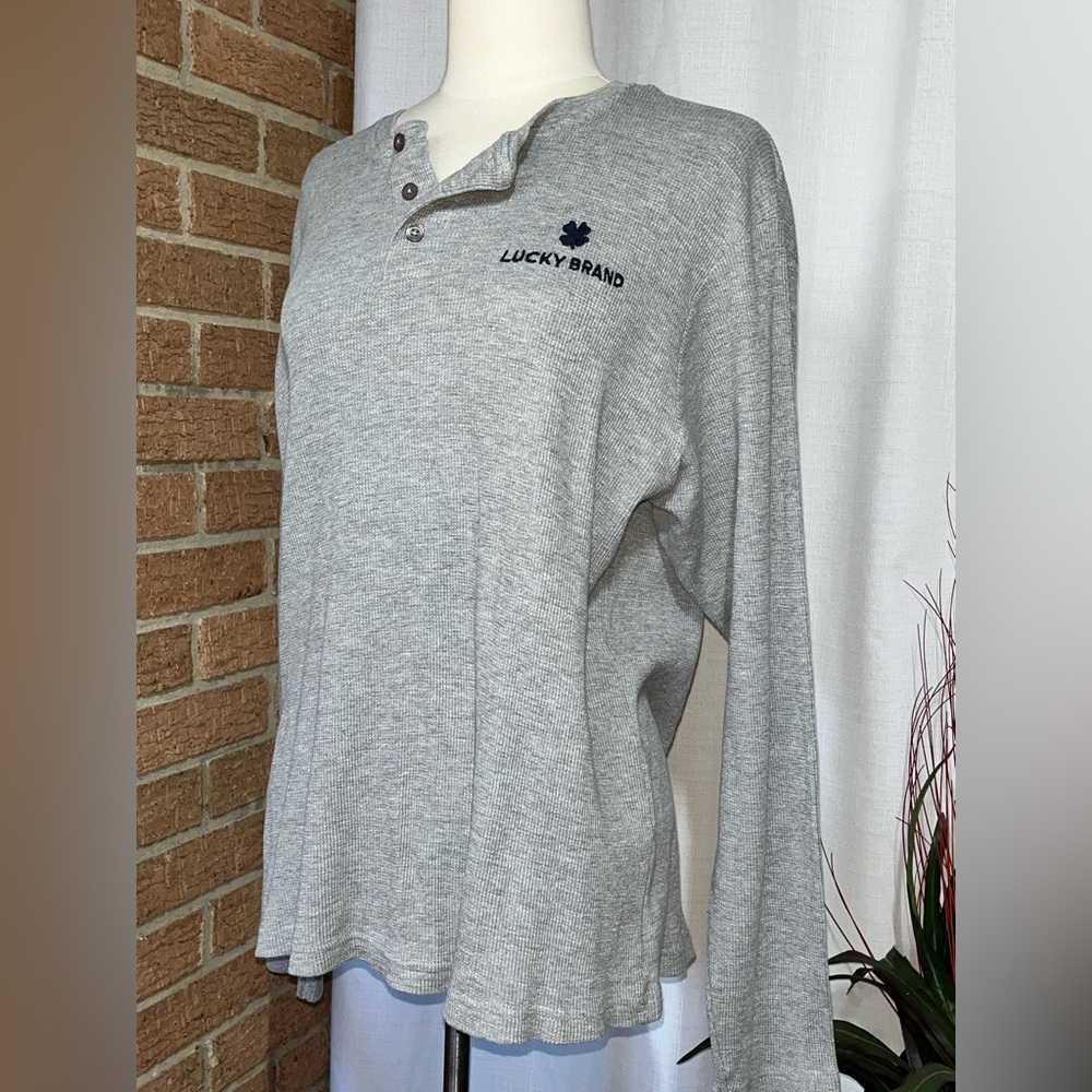 LUCKY Brand gray thermal top - XL - Picture 3 of 7